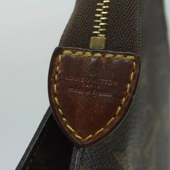 LOUIS VUITTON Monogram Poche Toilette 26 Pouch M47542 LV Auth 64042 - Picture 10 of 12